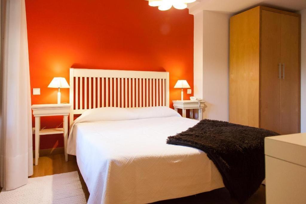 Gastro Hotel La Giraldilla Liérganes Værelse billede