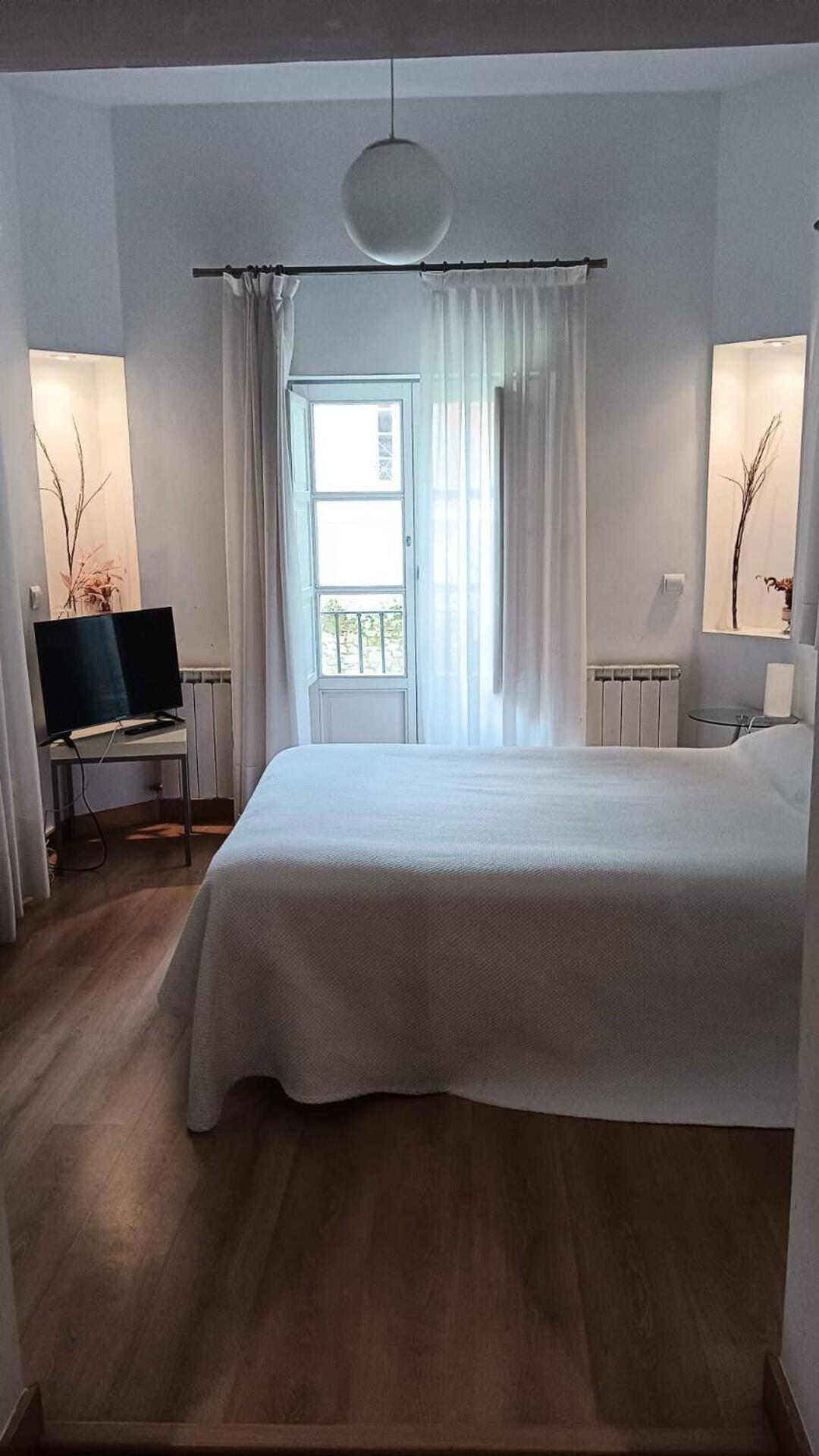 Gastro Hotel La Giraldilla Liérganes Værelse billede